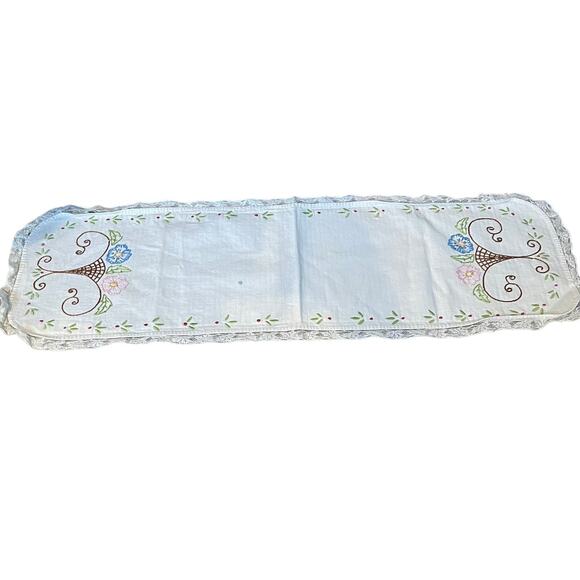 Vintage Handsewn Embroidered Floral Dresser Scarf Table Runner - Picture 1 of 13